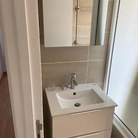 Apartment 2 Bedroom In Nicosia's Center-11 *